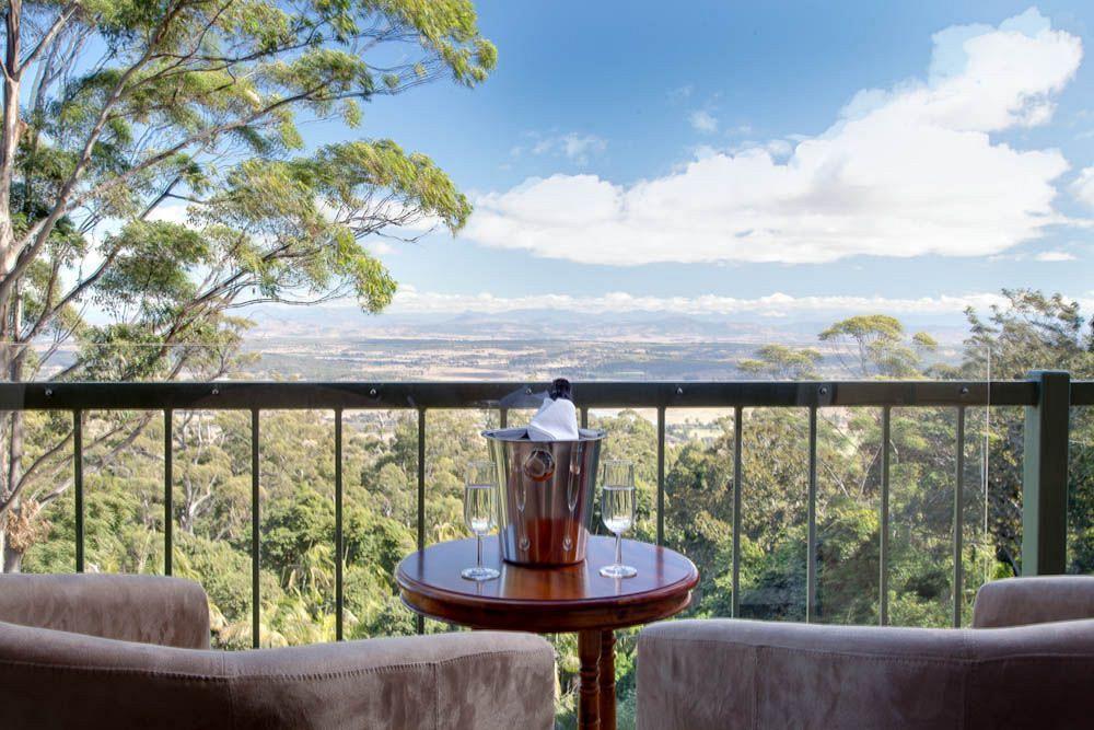 Avocado Sunset Bed & Breakfast Mount Tamborine Exterior photo