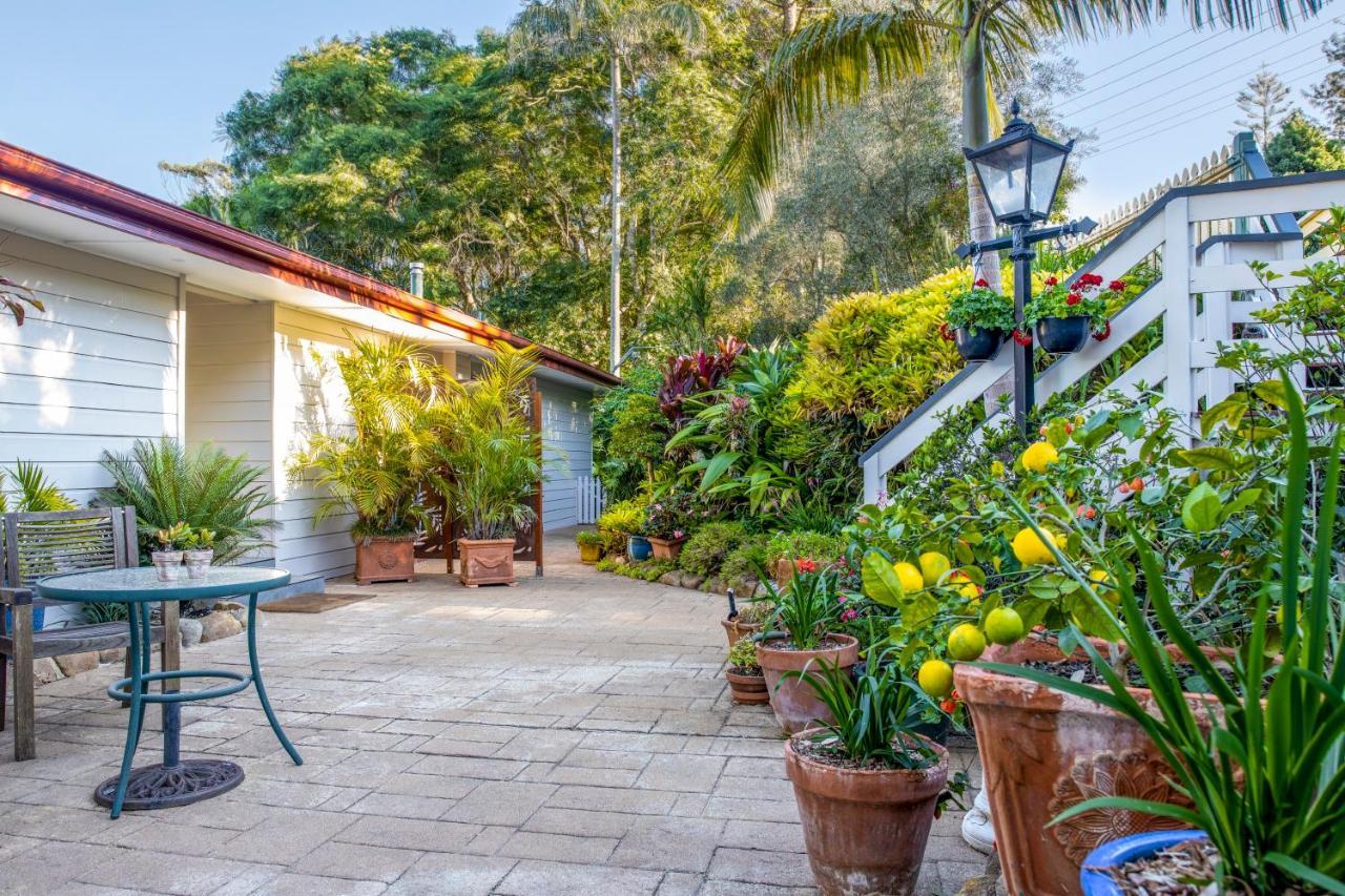 Avocado Sunset Bed & Breakfast Mount Tamborine Exterior photo